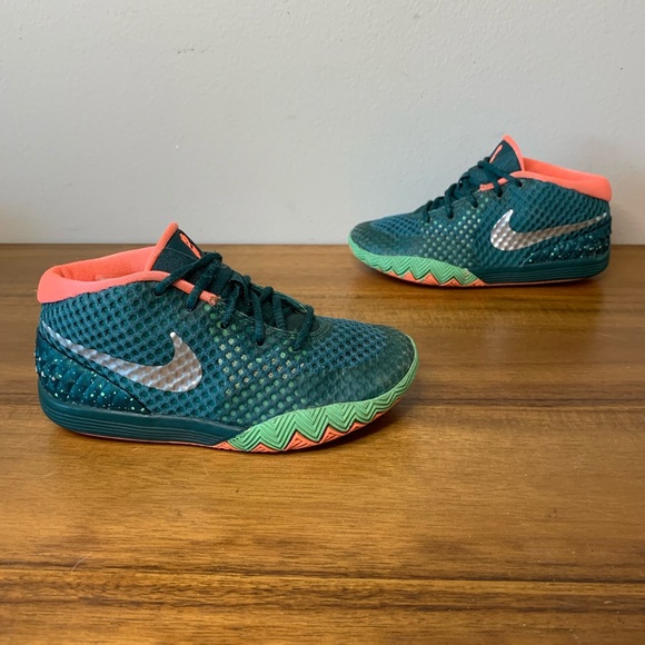 kyrie 1 flytrap